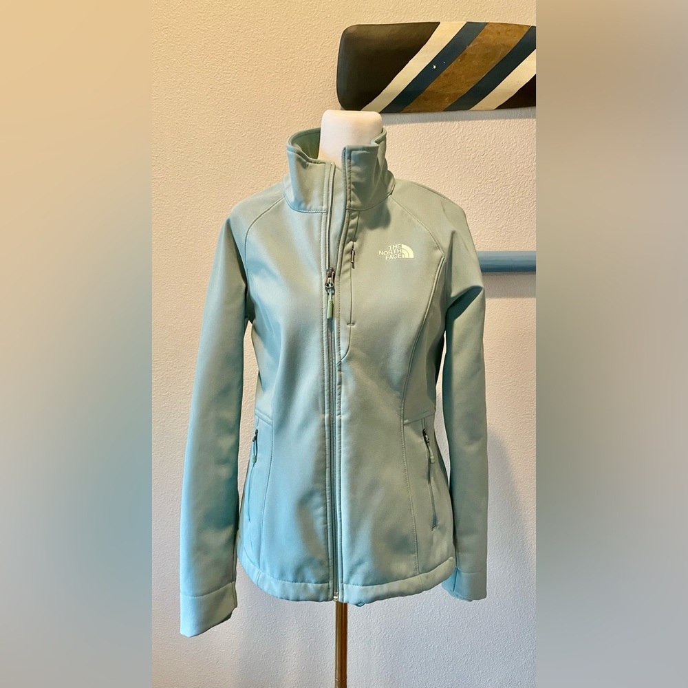 The North Face Apex Barrier Soft Shell Jacket Size Small Dusty Turquoise
